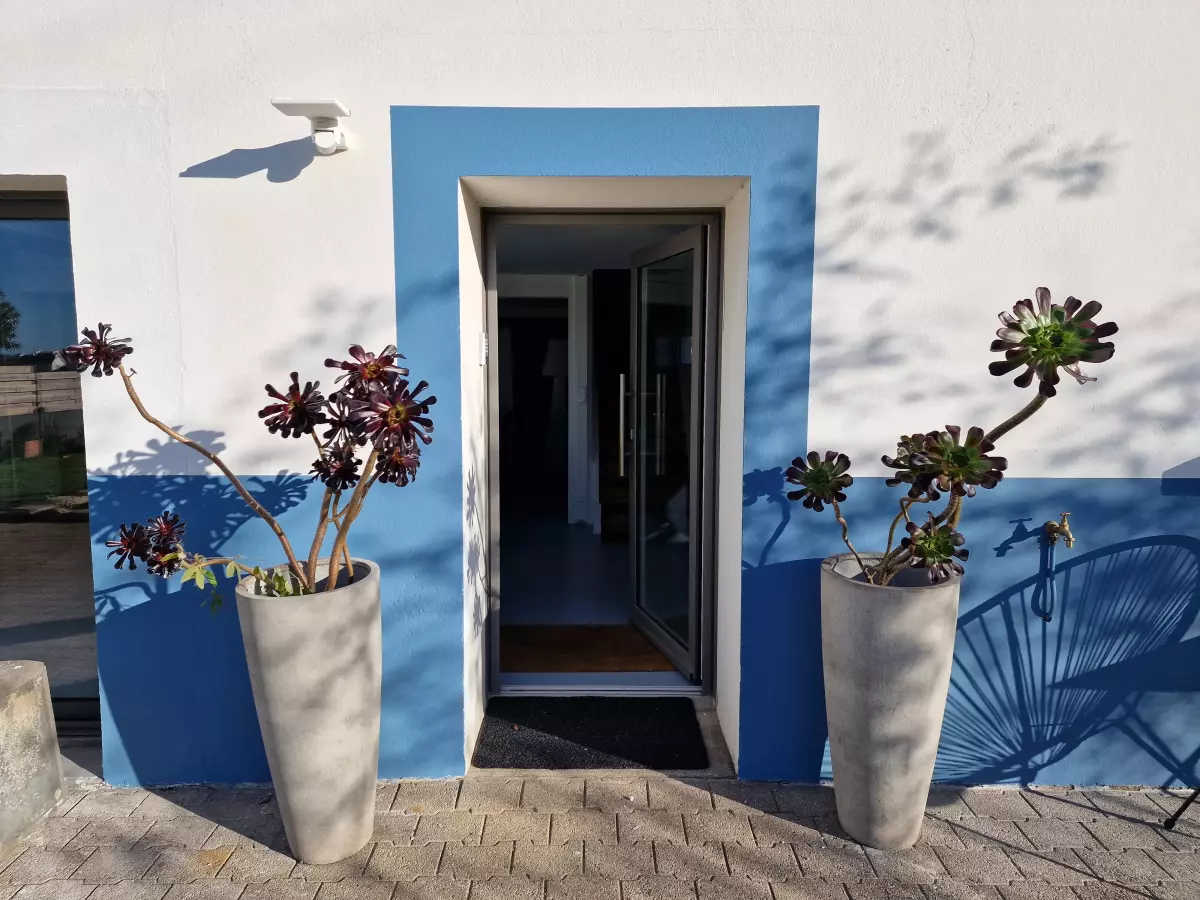 L'entrée de l'espace de réunion CocoLéon