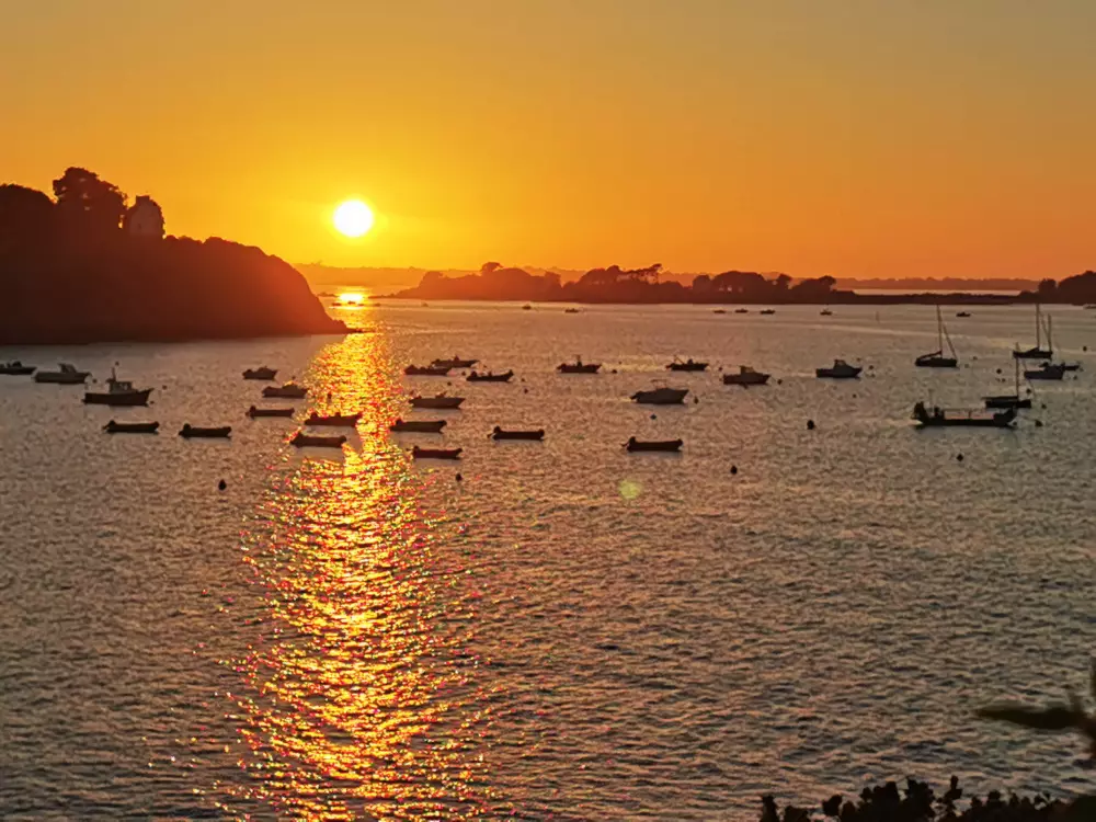 Coucher de soleil sur Callot et la chaise du curé