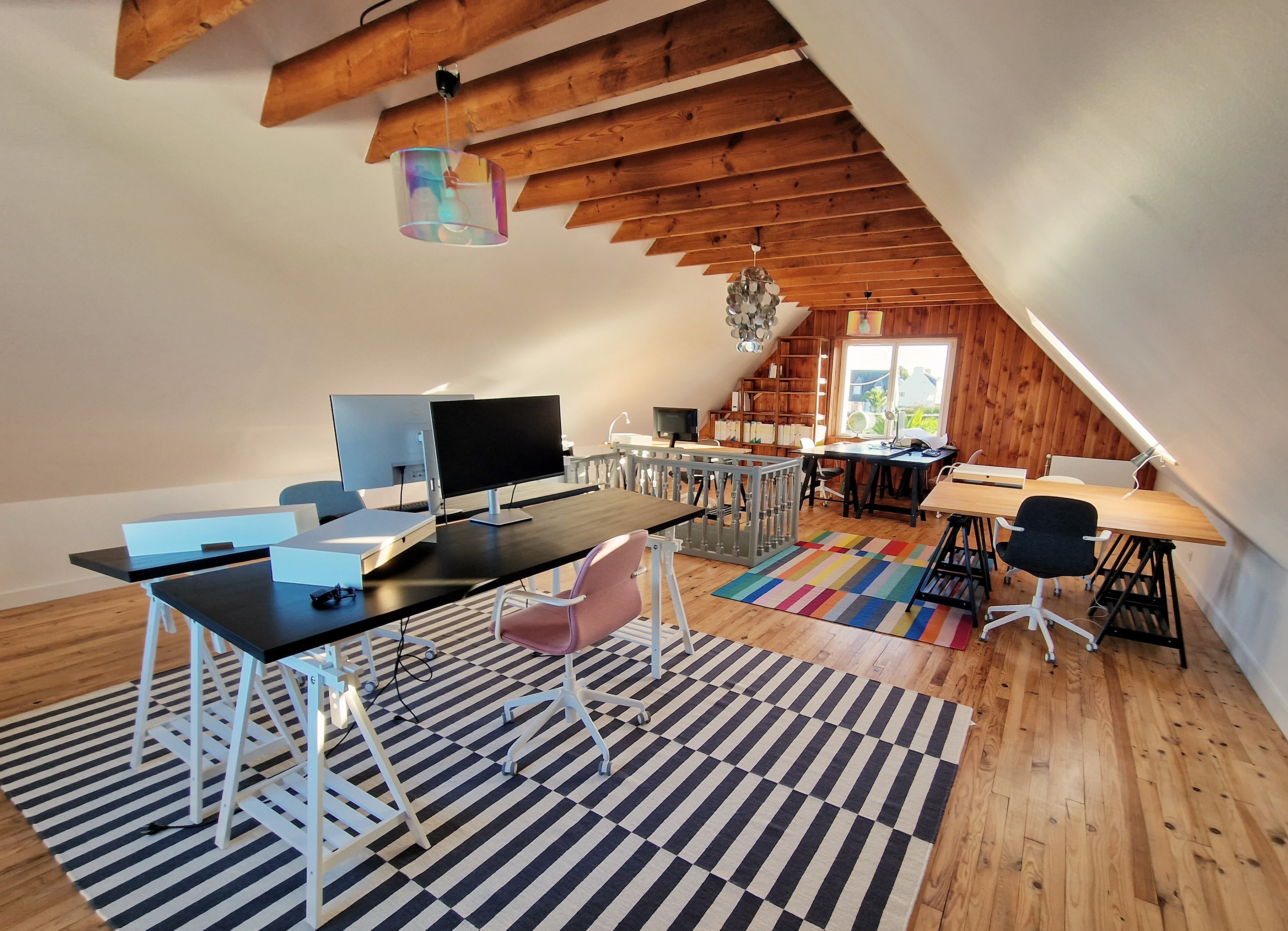 Openspace du coworking CocoLéon, dans le Finistère